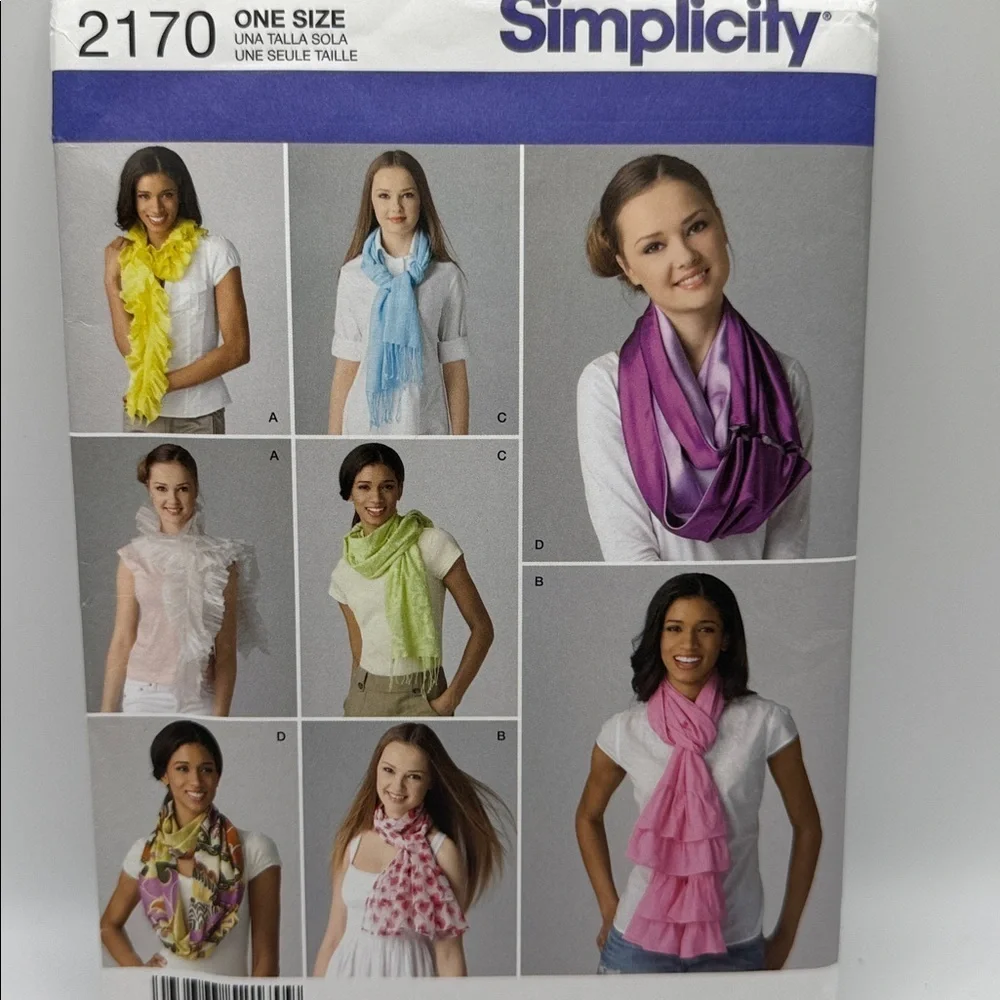Lot of 2 Simplicity Scarf Patterns #1790 & #2170 Uncut